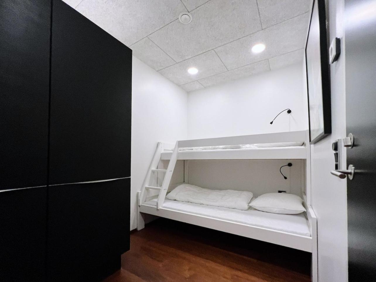 Stunning Ocean View Penthouse Apartment Oravik ภายนอก รูปภาพ